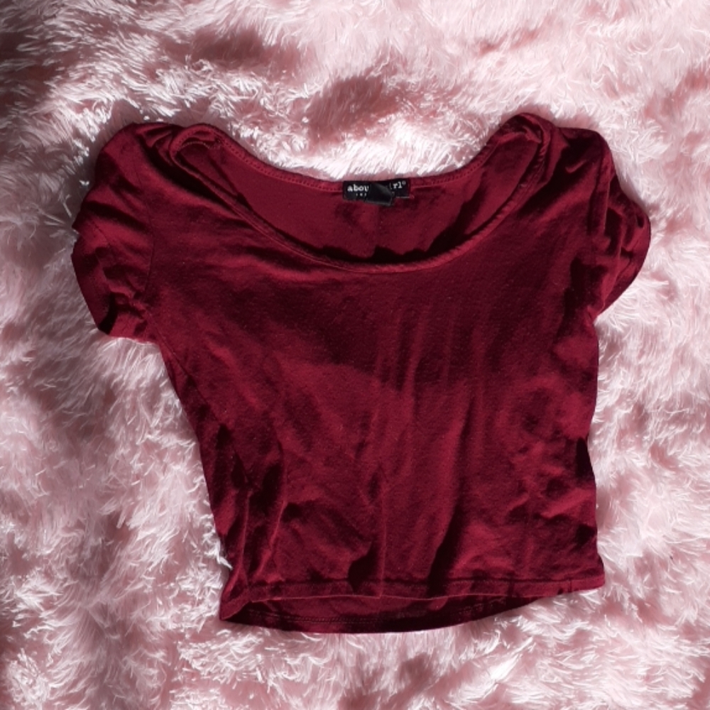 Red crop top